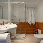 superior room...