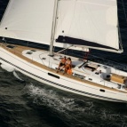 @10x_boat-49i_exterieur_20110301102010