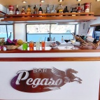 bar